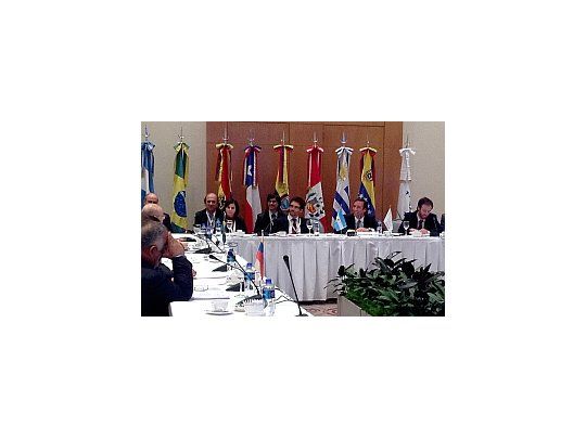 Hernán Lorenzino encabezó la reunión de ministro de Economía del Mercosur celebrada en Mendoza.