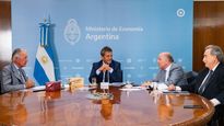 Sergio Massa junto a los titulares de la UIA y la CIU.&nbsp;