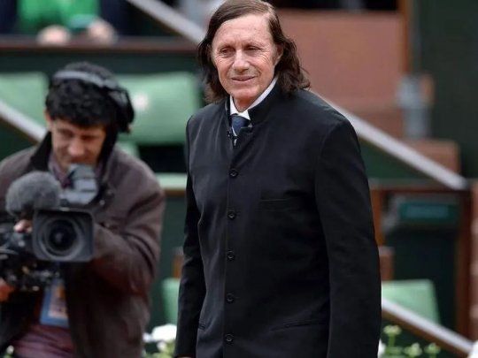 Guillermo Vilas atraviesa un complicado presente.