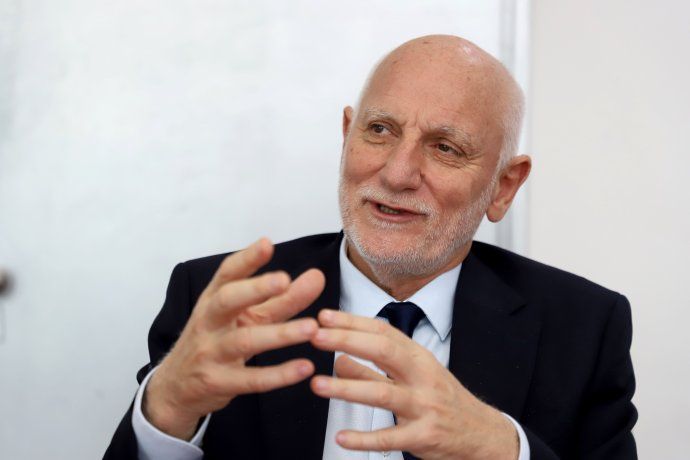El especialista sostiene que el pensamiento crítico, el análisis de datos y la flexibilidad frente al cambio ganaron terreno en los procesos de selección y son claves para el desarrollo profesional. El especialista sostiene que el pensamiento crítico, el análisis de datos y la flexibilidad frente al cambio ganaron terreno en los procesos de selección y son claves para el desarrollo profesional.