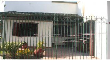 La casa donde fue hallada la odontóloga asesinada de 39 puñaladas en Formosa.
