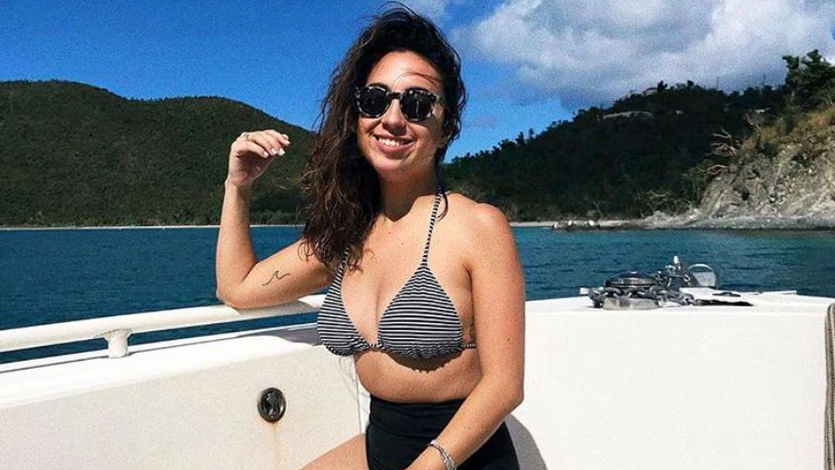 She wanted to be a billionaire as an influencer but she had to change her goals when she went into debt and ended up bankrupt.