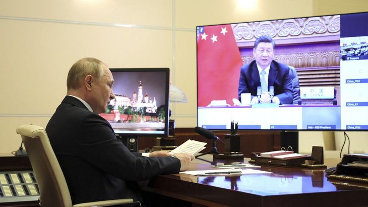 Los presidentes de Rusia, Vladímir Putin, y de China, Xi Jinping.