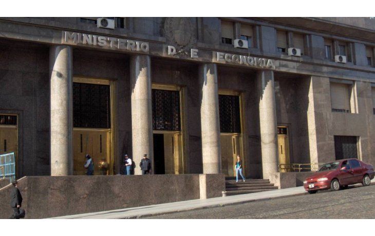 Gobierno colocó Bono por $13.428 M y Letes por u$s196 M