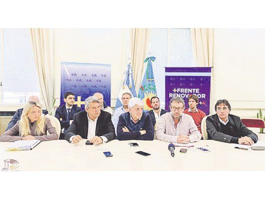 Cambios. El Frente Renovador reclamó más fondos para municipios en el Presupuesto, con legisladores e intendentes como voceros.