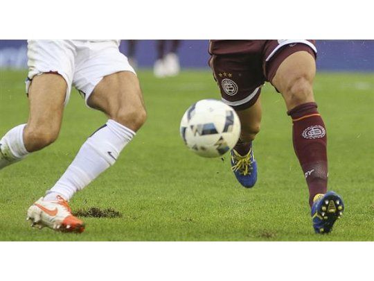 Postergarán Superliga. Cómo sería el nuevo torneo