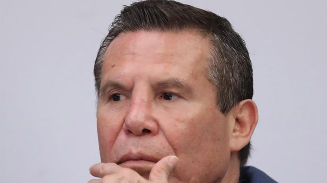 Julio César Chávez sale a aclarar la situación de su hijo Omar.
