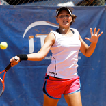 Las lesiones marcaron buena parte de su carrera como jugadora, pero después del retiro encontró otra manera de seguir trabajando en el tenis.