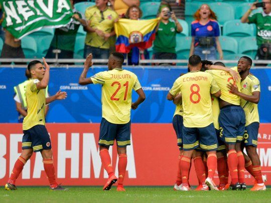Colombia, a cuartos de final con puntaje ideal.