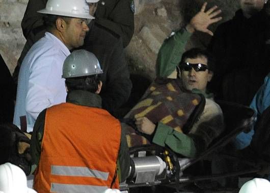 Raúl Bustos, el número 30, a minutos de ascender del refugio.
