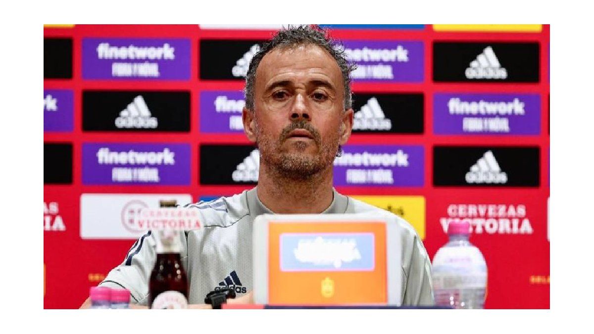 Luis Enrique irónico sobre Argentina: "La veo muy por encima del resto"