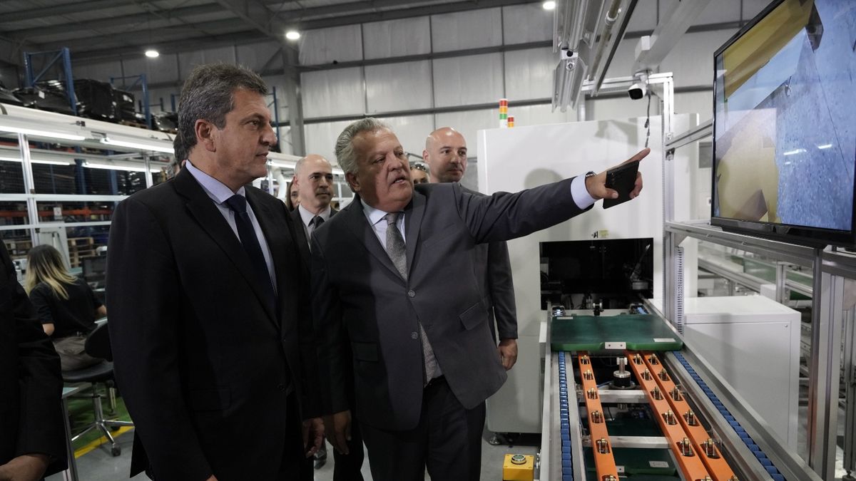 Another computer factory inaugurated that will aim to produce chips