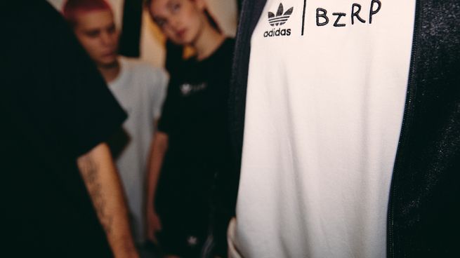 Adidas BZRP0754 2.jpg