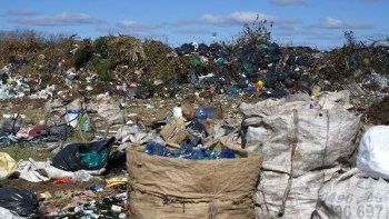 vecinos de lujan, en pie de guerra contra un basural