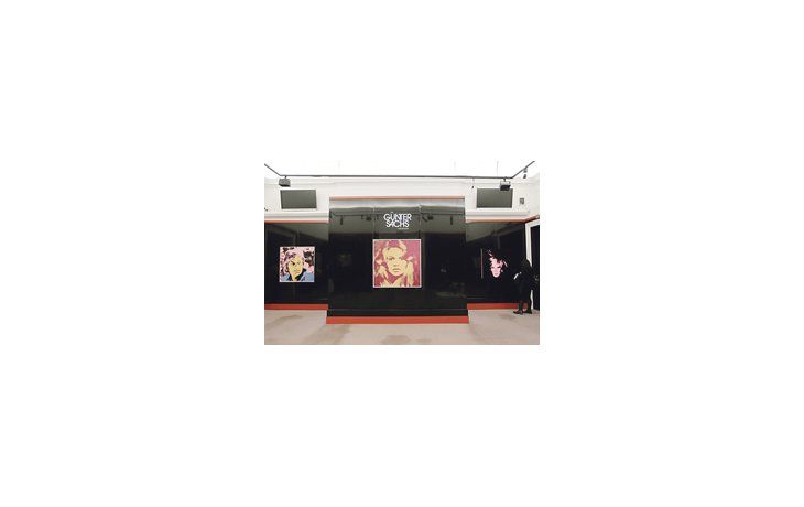 La subasta del playboy Günter Sachs se celebró con altos precios para las obras de Andy Warhol: el retrato de Bardot se vendió en u$s 4,7 millones.