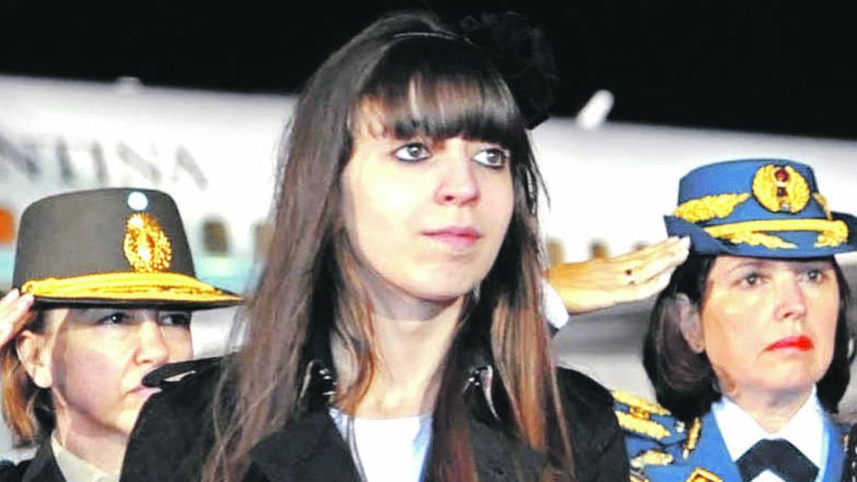 Defensa de Florencia Kirchner presentó historia clínica y pidió que ...
