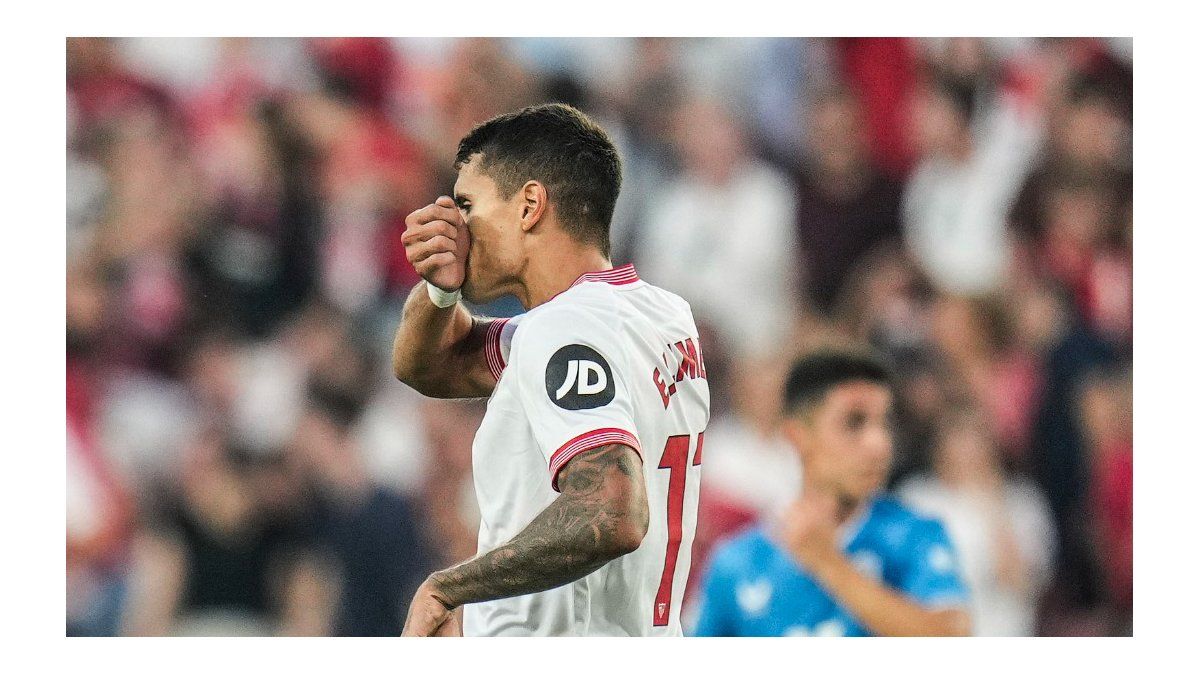 Sevilla escapes relegation with a goal from Erik Lamela