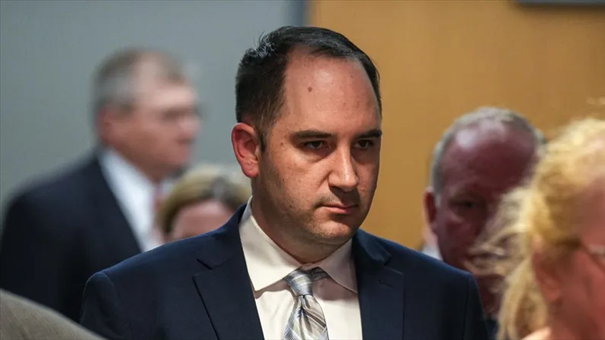 ex-military man killed a protester, he was sentenced but the governor wants to pardon him