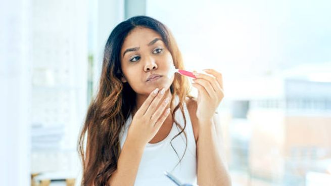 Dile adiós al vello facial: cómo eliminar de manera definitiva el vello del bozo con el ingrediente más dulce de tu cocina