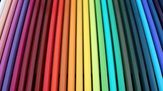 Los colores que eligen quienes tienen mayor inteligencia emocional, según la psicología. Los colores que eligen quienes tienen mayor inteligencia emocional, según la psicología.