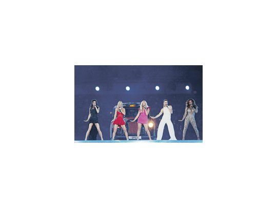 La reunión de las Spice Girls para la ocasión. También actuaron George Michael, Liam Gallagher y Marisa Monte.