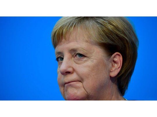 Confunden a Merkel con la esposa de Macron: Soy la canciller de Alemania