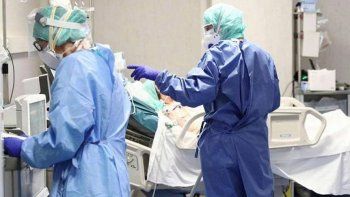 RIESGO. Las unidades de terapia intensiva funcioan casi al límite en varios puntos del país con picos de contagios.