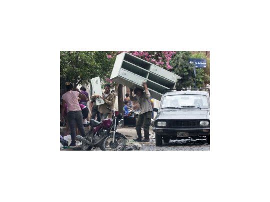 Los saqueos en Tucumán.