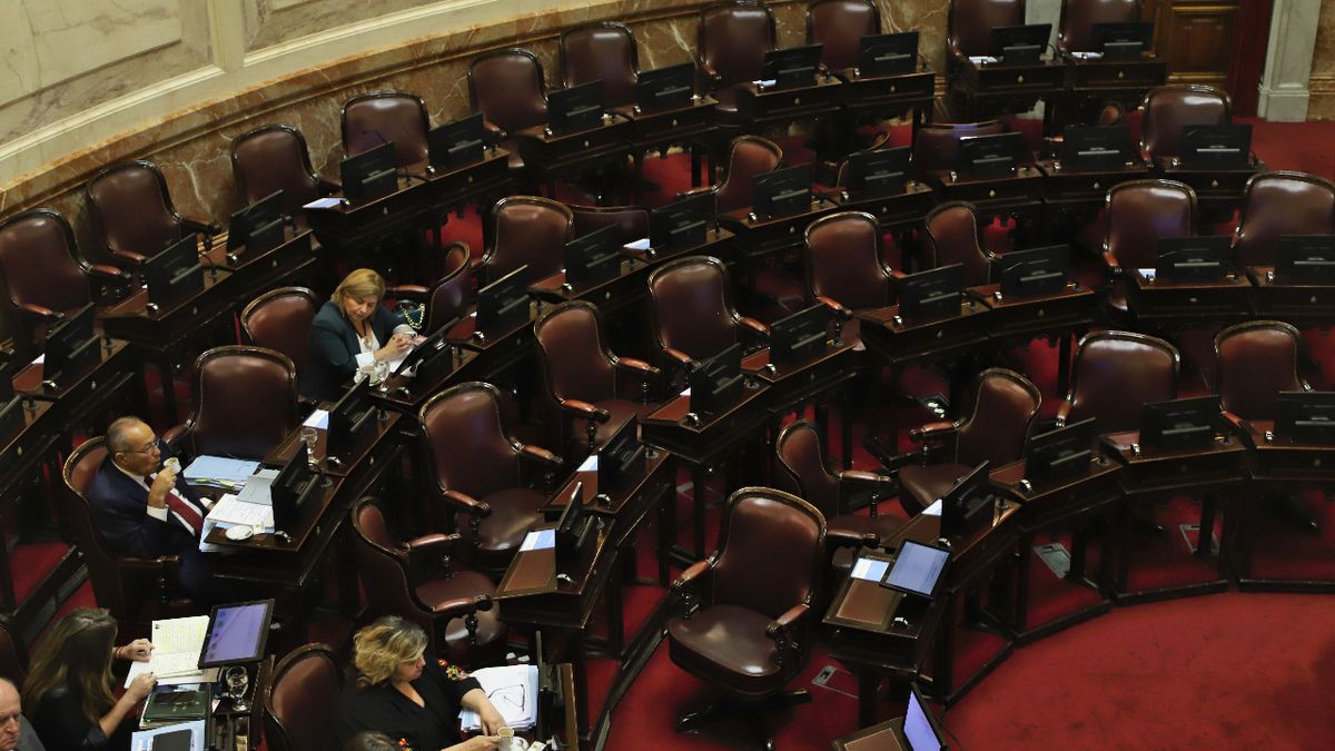 Con la ausencia de JxC, el Frente de Todos aprobó por unanimidad el Presupuesto 2023