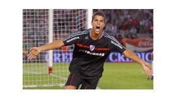 Erik Lamela festejando un gol en River. ¿Lo hará en el Atlético Madríd?