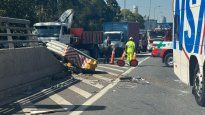 El accidente se dio contra una estructura metálica a la altura del kilómetro 4.5 del paseo del bajo sentido norte.