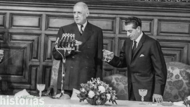Finaliza en 1964 la visita del presidente francés, Charles De Gaulle.
