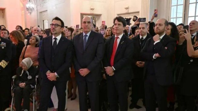 Guillermo Francos y Nicolás Posse en la Embajada de Italia.&nbsp;
