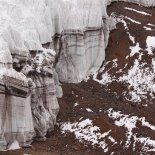 Parte frontal del glaciar Tambillos, en Mendoza. Parte frontal del glaciar Tambillos, en Mendoza.
