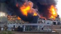 se incendio una fabrica de plasticos en mendoza
