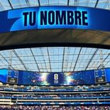 La FIFA habilitó una experiencia paga para que los aficionados aparezcan en las pantallas gigantes de los estadios del Mundial 2026. La FIFA habilitó una experiencia paga para que los aficionados aparezcan en las pantallas gigantes de los estadios del Mundial 2026.