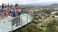 Se vivieron momentos dramáticos en el mirador de cristal de Atlixco.