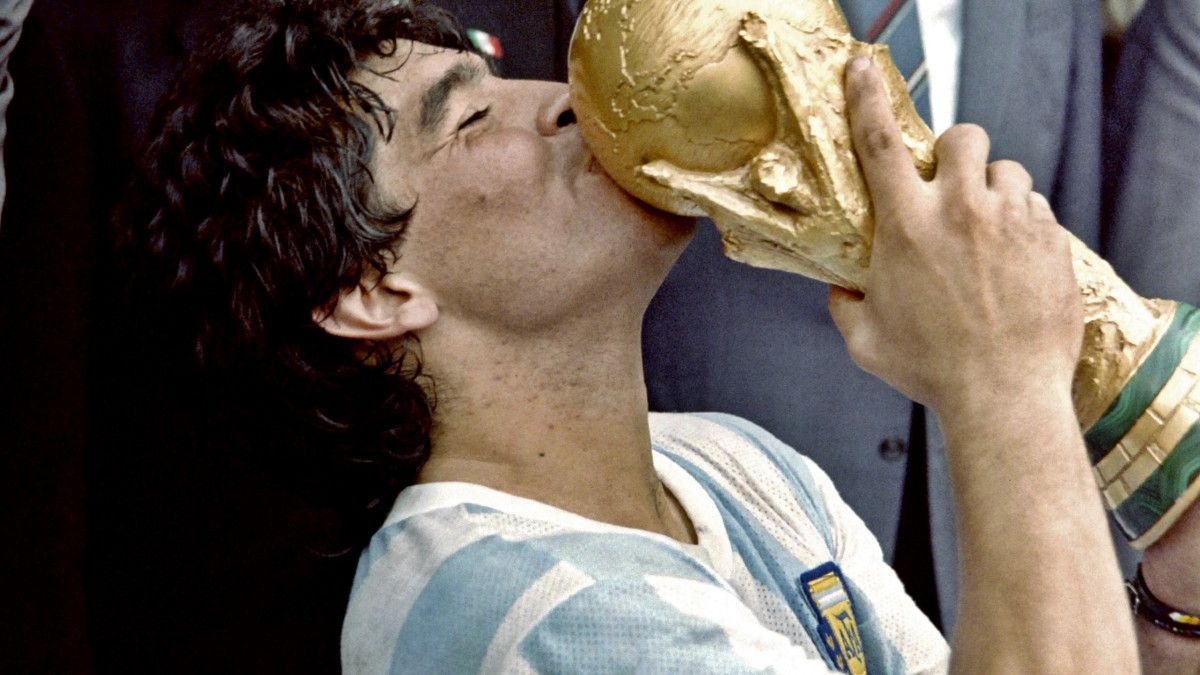 The shirt with which Maradona was world champion is already in the country The shirt with which Maradona was world champion is already in the country