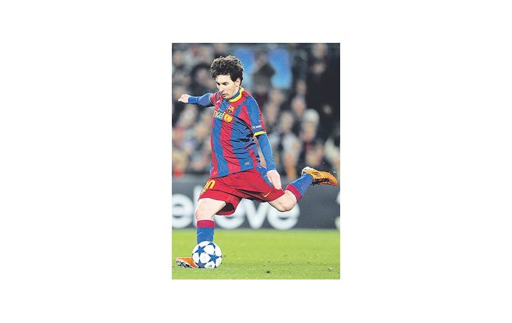 Enzo Francescoli sorprendió diciendo que le parece que «Messi es mejor que Maradona». Fue después de ver los dos goles que le hizo a Arsenal.