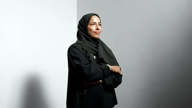 El hiyab puede utiliuzarse en pasaportes porque no cubre el rostro.