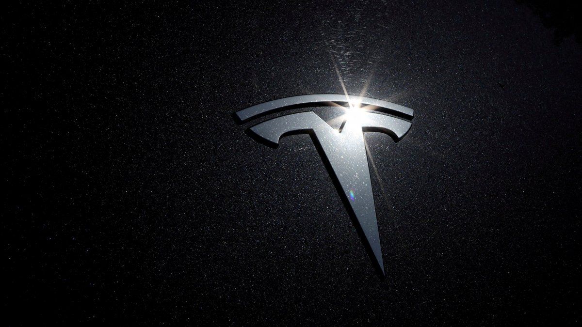 Bad projections for Tesla: what to expect from its shares