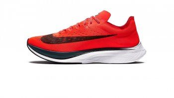 Las “Vaporfly” combinan una placa de carbono y espuma comprimida ultra elástica