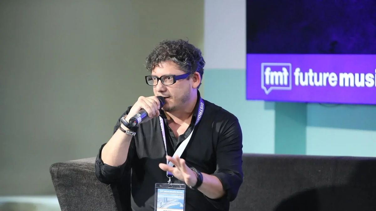 Startup fundada por un emprendedor argentino lanzó el primer chat de <b>inteligencia artificial</b> ... thumbnail