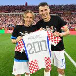 Modric ingresó a un selecto grupo de jugadores que superaron las 200 apariciones con su selección. Modric ingresó a un selecto grupo de jugadores que superaron las 200 apariciones con su selección.