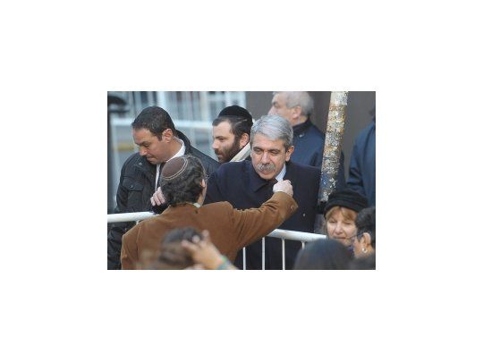Aníbal Fernandez en el acto de la AMIA.