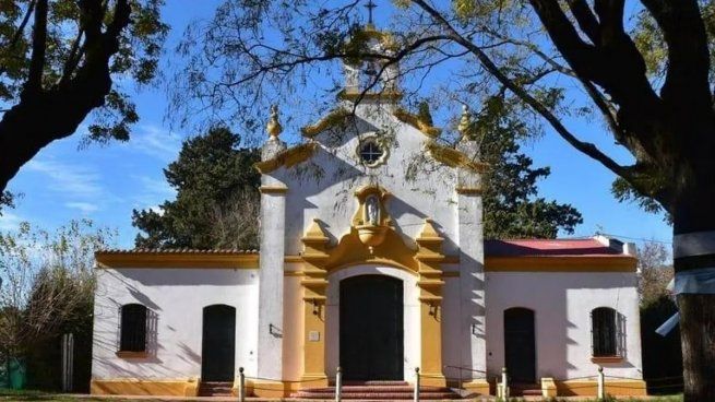 Un pueblo colonial a 127 kilómetros del Obelisco.