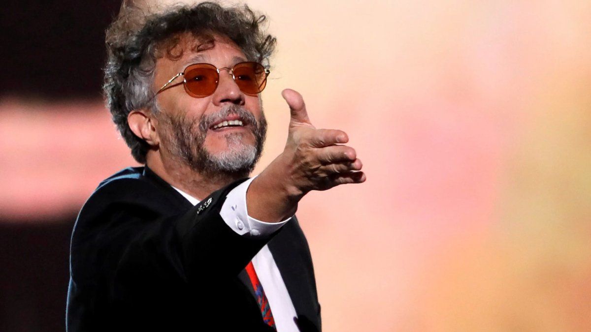 Fito Páez returned to Vélez and premiered the trailer for his Netflix series: “Love after love”