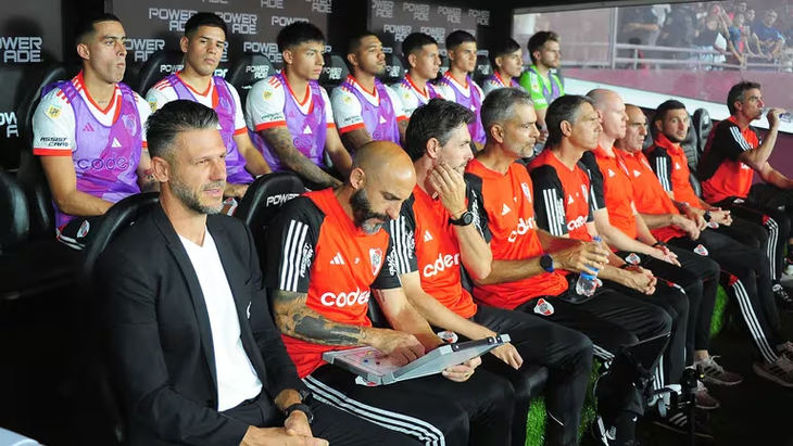 Demichelis' coaching staff expands. Demichelis' coaching staff is expanded.
