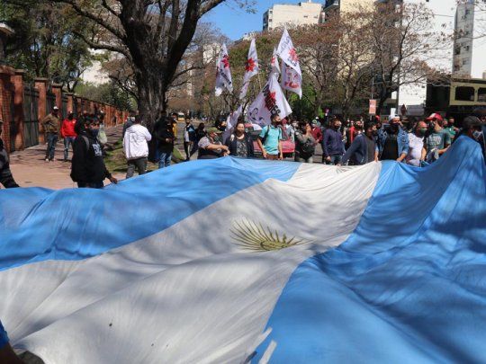 MARCHA APOYO QUINTA OLIVOS.jpg