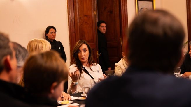 Villarruel mantuvo una agenda paralela a Presidencia en su visita a Tucumán.
